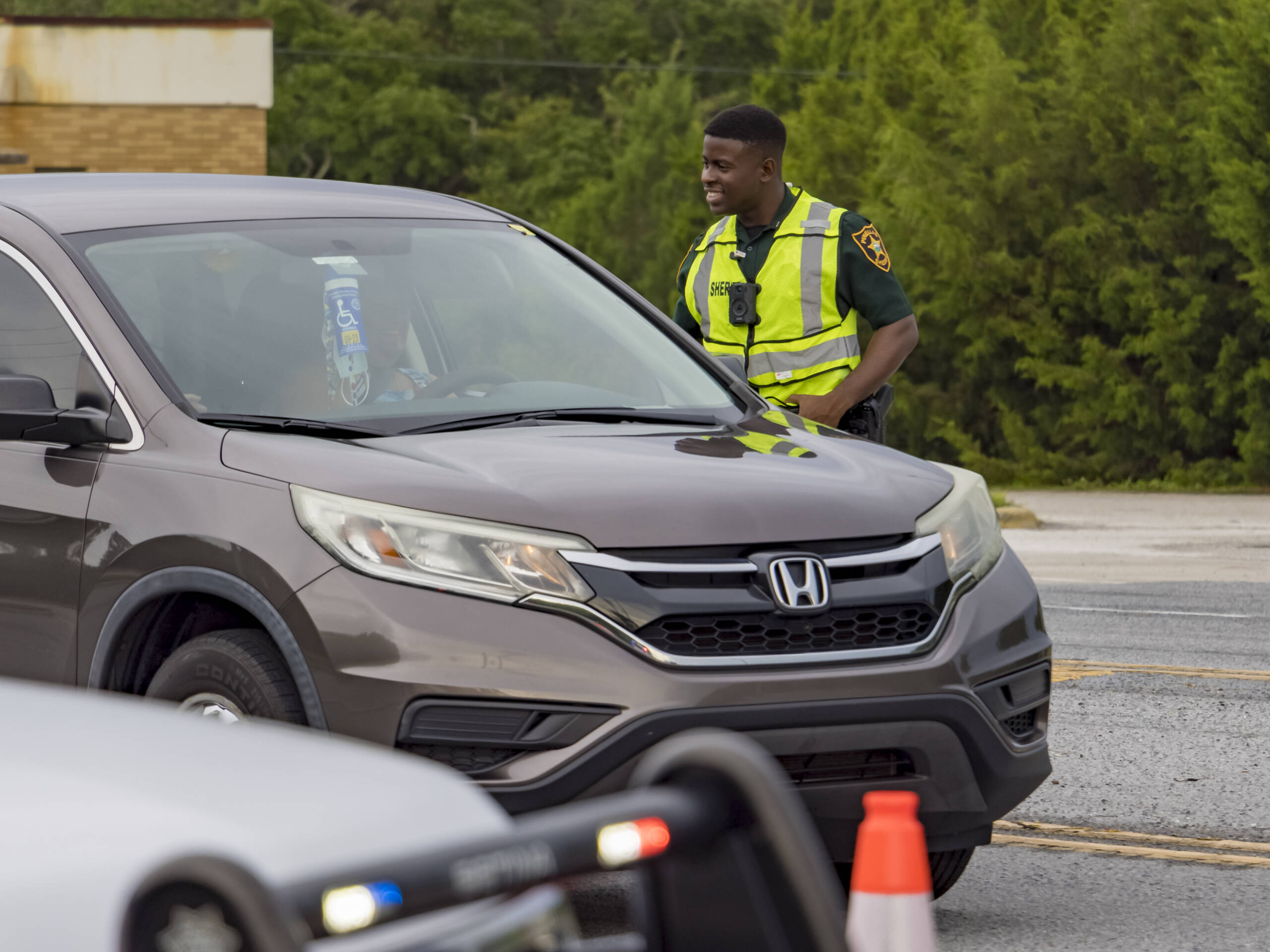 sheriff directing traffic